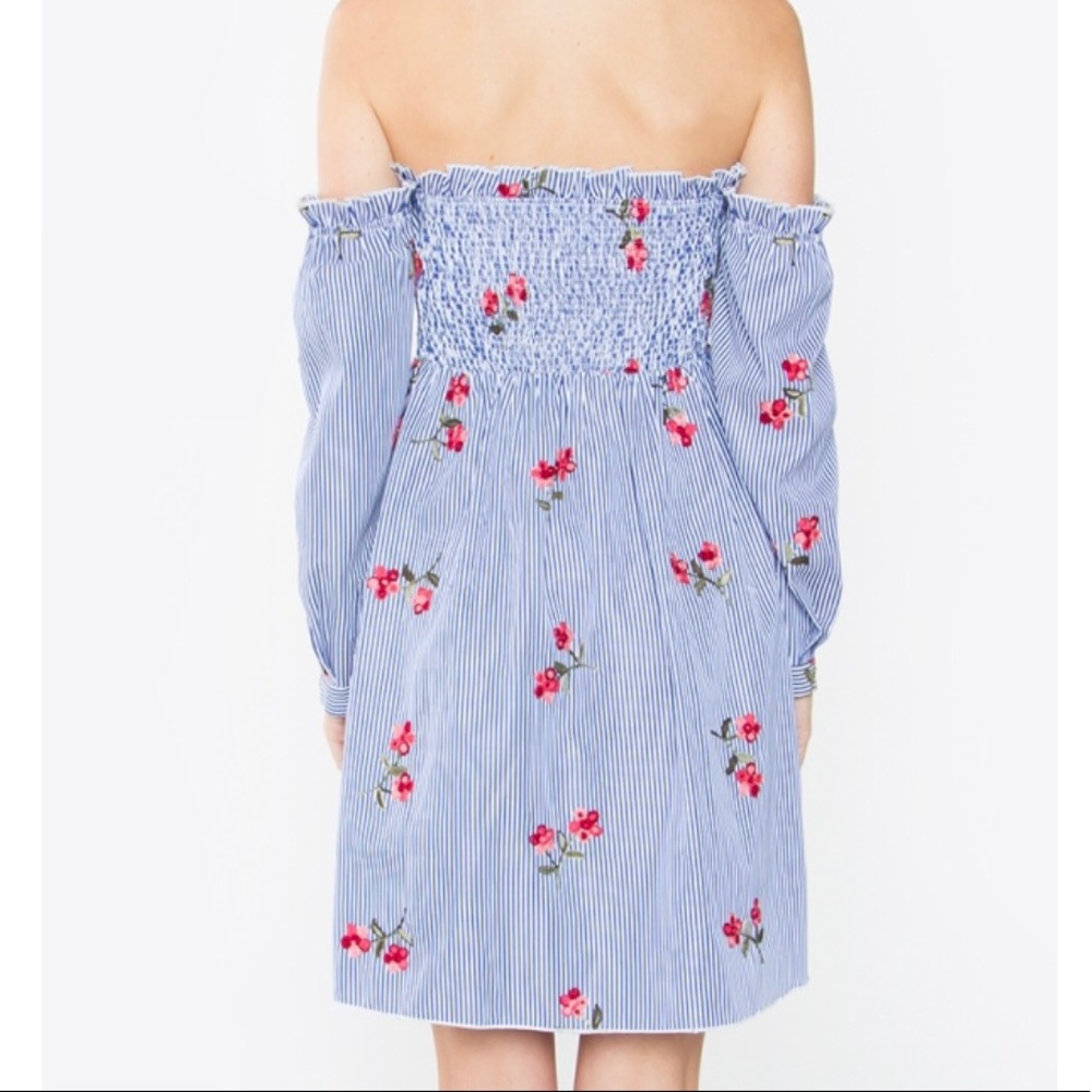 Floral Off the Shoulder Dress - Picture 4 of 4